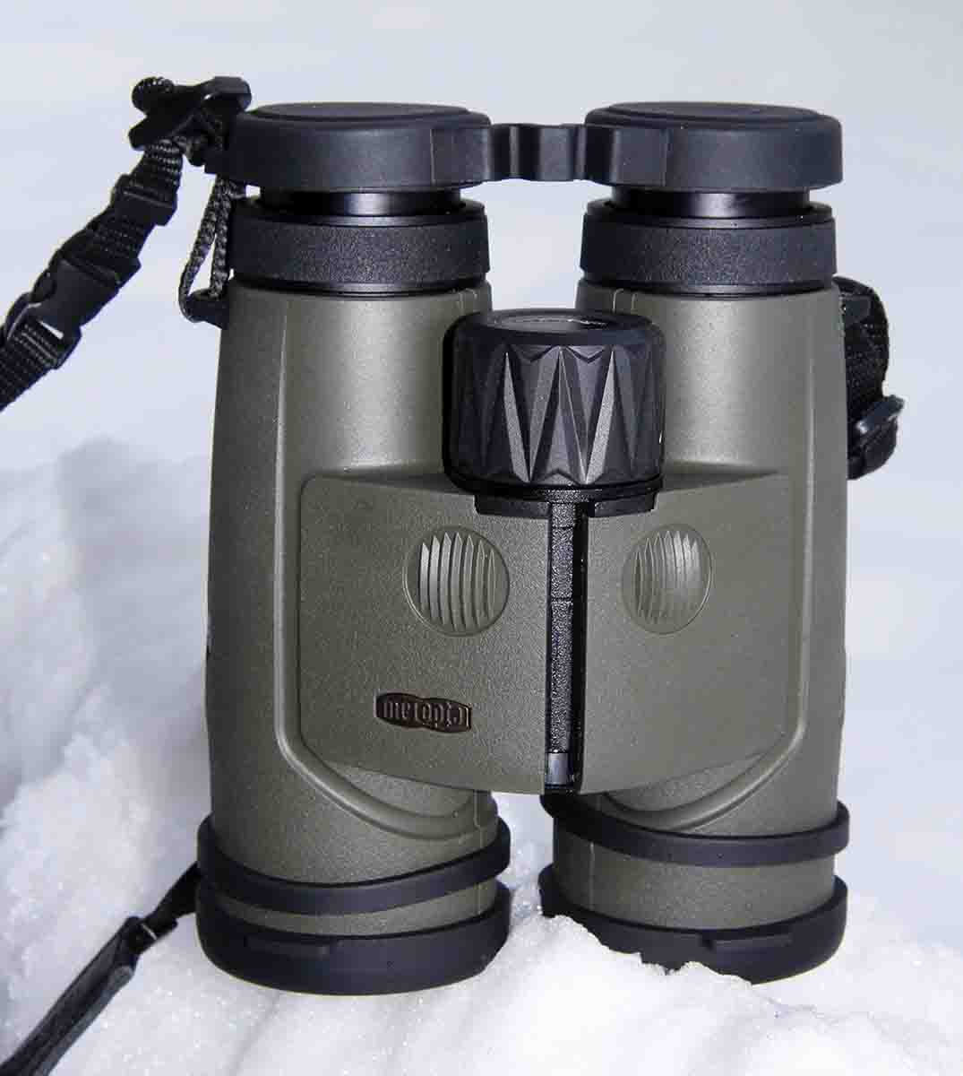 Meopta’s MeoPro LR 10x42 HD Rangefinding Binocular comes with protective ocular and objective lens covers.